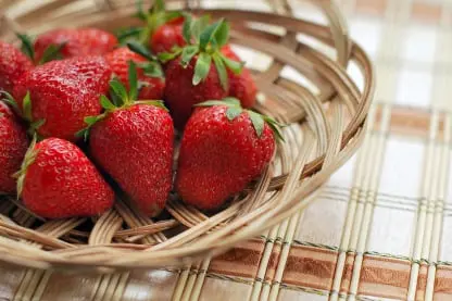 Strawberry packing app