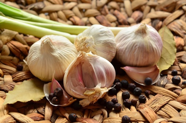 Garlic packing Australia